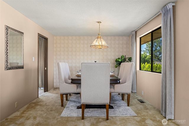 17326 NE 18th Place, Bellevue, WA 98008