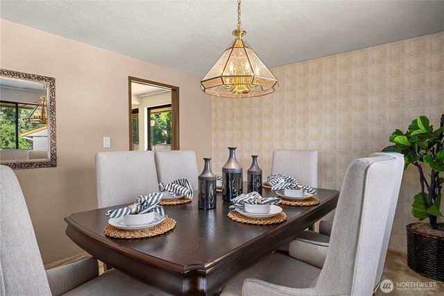 17326 NE 18th Place, Bellevue, WA 98008