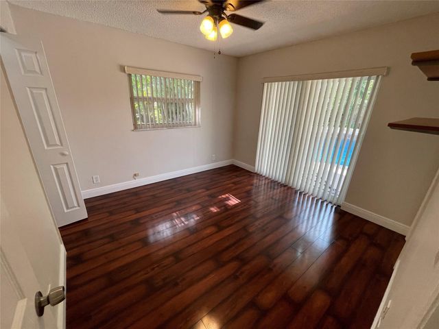 7308 NW 81st Street, Tamarac, FL 33321