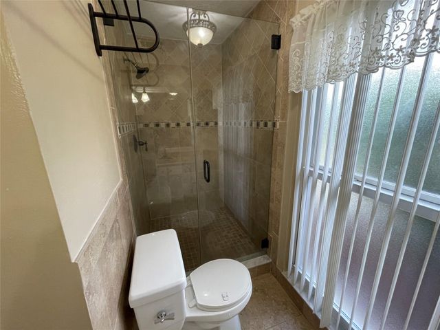 7308 NW 81st Street, Tamarac, FL 33321