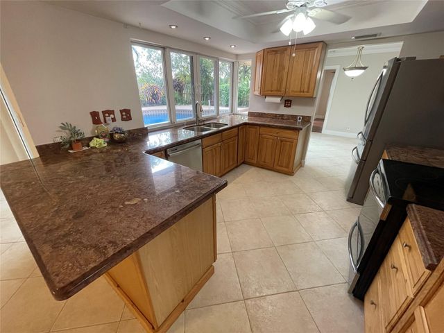 7308 NW 81st Street, Tamarac, FL 33321