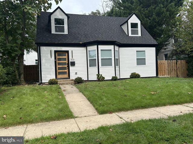 303 LEIGHTON AVE, Silver Spring, MD 20901