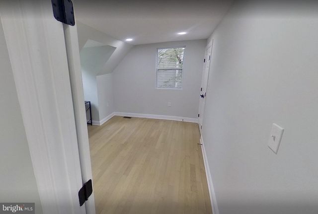 303 LEIGHTON AVE, Silver Spring, MD 20901