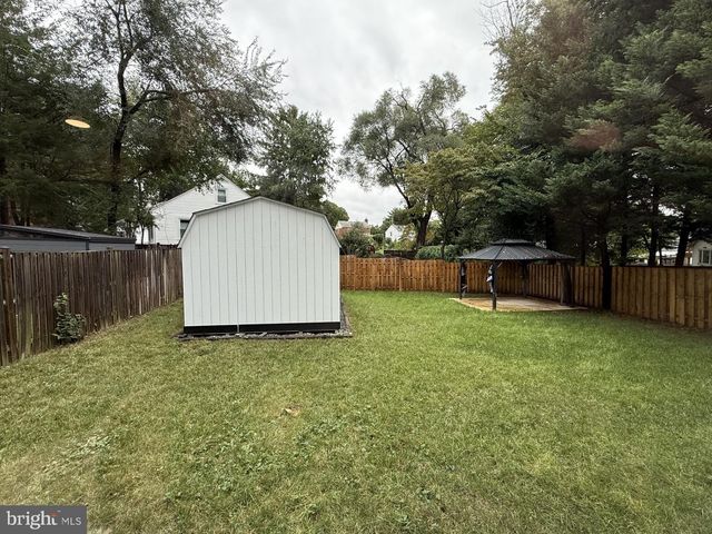 303 LEIGHTON AVE, Silver Spring, MD 20901