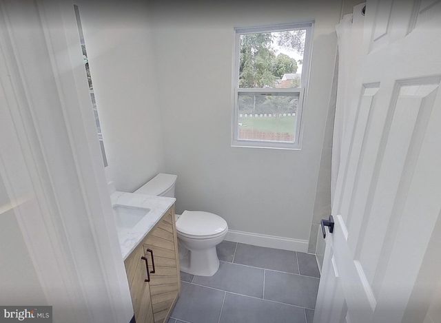 303 LEIGHTON AVE, Silver Spring, MD 20901