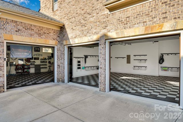 13404 Long Common Parkway, Huntersville, NC 28078