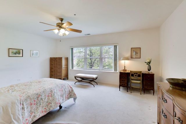 1107 Greenleaf Avenue 3F, Wilmette, IL 60091