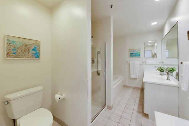 1107 Greenleaf Avenue 3F, Wilmette, IL 60091