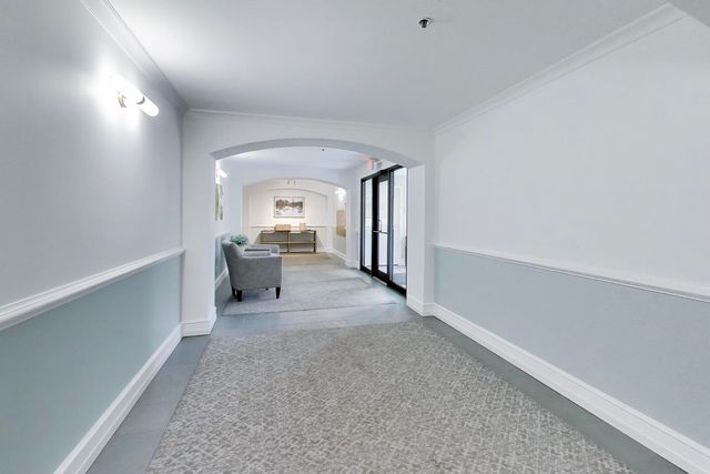 1107 Greenleaf Avenue 3F, Wilmette, IL 60091