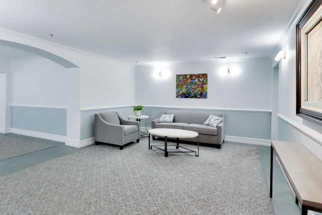 1107 Greenleaf Avenue 3F, Wilmette, IL 60091