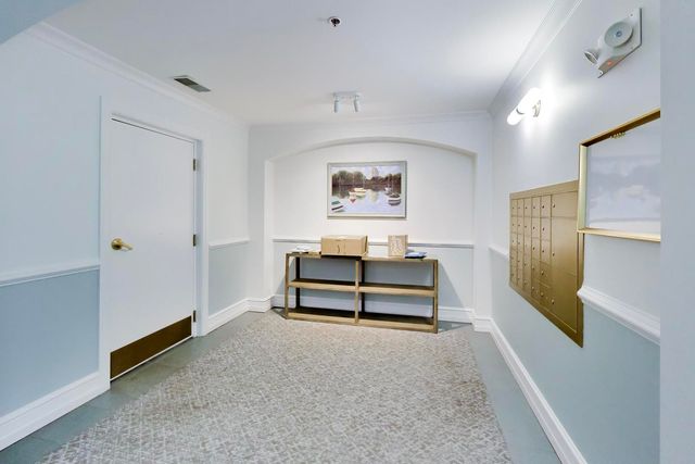 1107 Greenleaf Avenue 3F, Wilmette, IL 60091