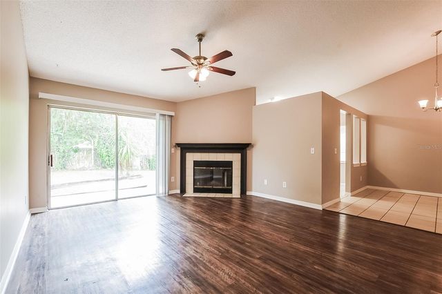 337 MANTIS LOOP, Apopka, FL 32703