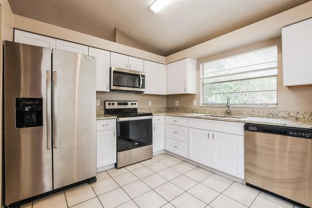 337 MANTIS LOOP, Apopka, FL 32703