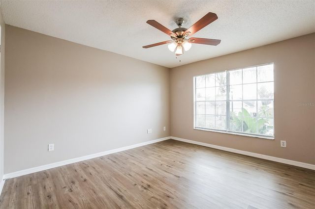 337 MANTIS LOOP, Apopka, FL 32703