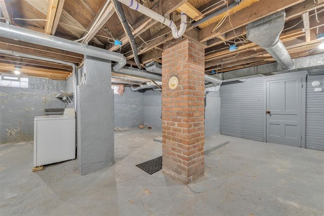 56733 Grand River Avenue, New Hudson, MI 48165