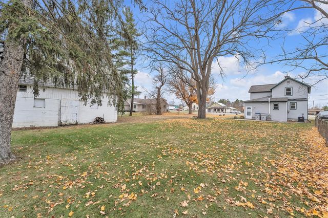 56733 Grand River Avenue, New Hudson, MI 48165