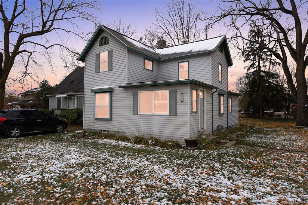 56733 Grand River Avenue, New Hudson, MI 48165