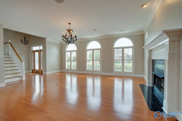 3017 Brunswick Circle, Hampton Cove, AL 35763