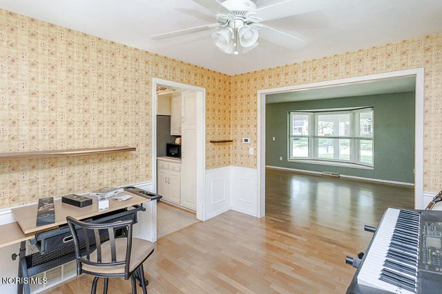 888 Bexley Drive, Perrysburg, OH 43551