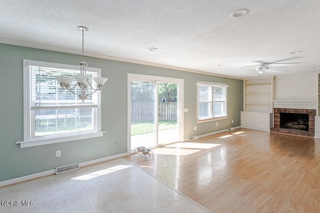 888 Bexley Drive, Perrysburg, OH 43551