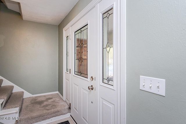 888 Bexley Drive, Perrysburg, OH 43551