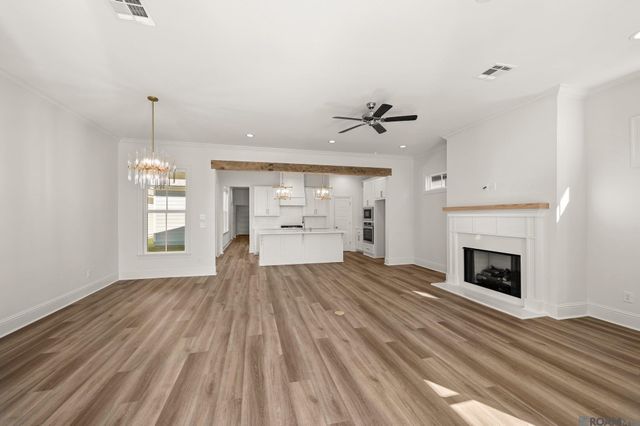 14427 Spalding Way, Baton Rouge, LA 70817