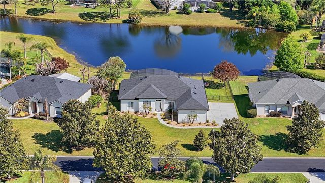 1910 SIR LANCELOT CIRCLE, St Cloud, FL 34772