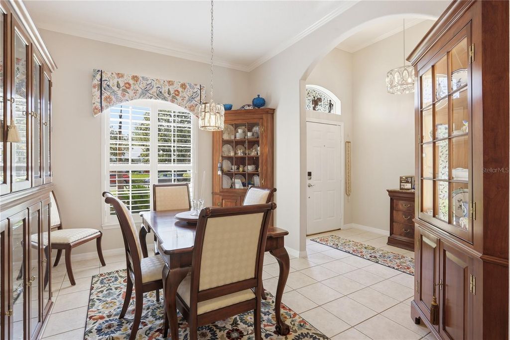 Image 18 of property listing at 1910 SIR LANCELOT CIRCLE, St Cloud, FL 34772