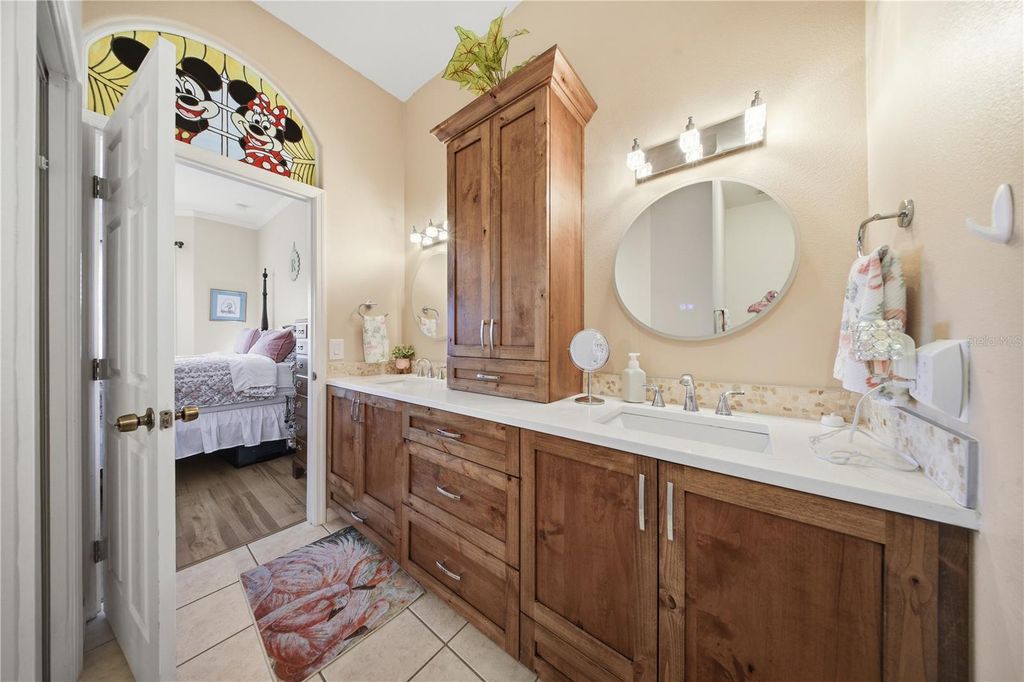 Image 30 of property listing at 1910 SIR LANCELOT CIRCLE, St Cloud, FL 34772