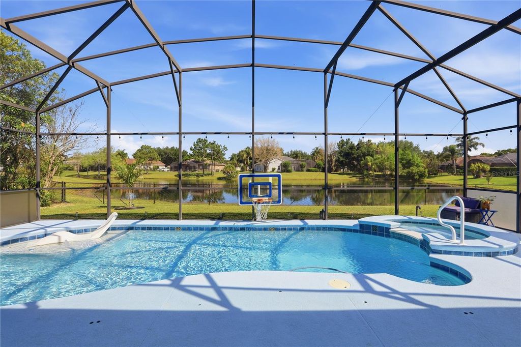 Image 49 of property listing at 1910 SIR LANCELOT CIRCLE, St Cloud, FL 34772