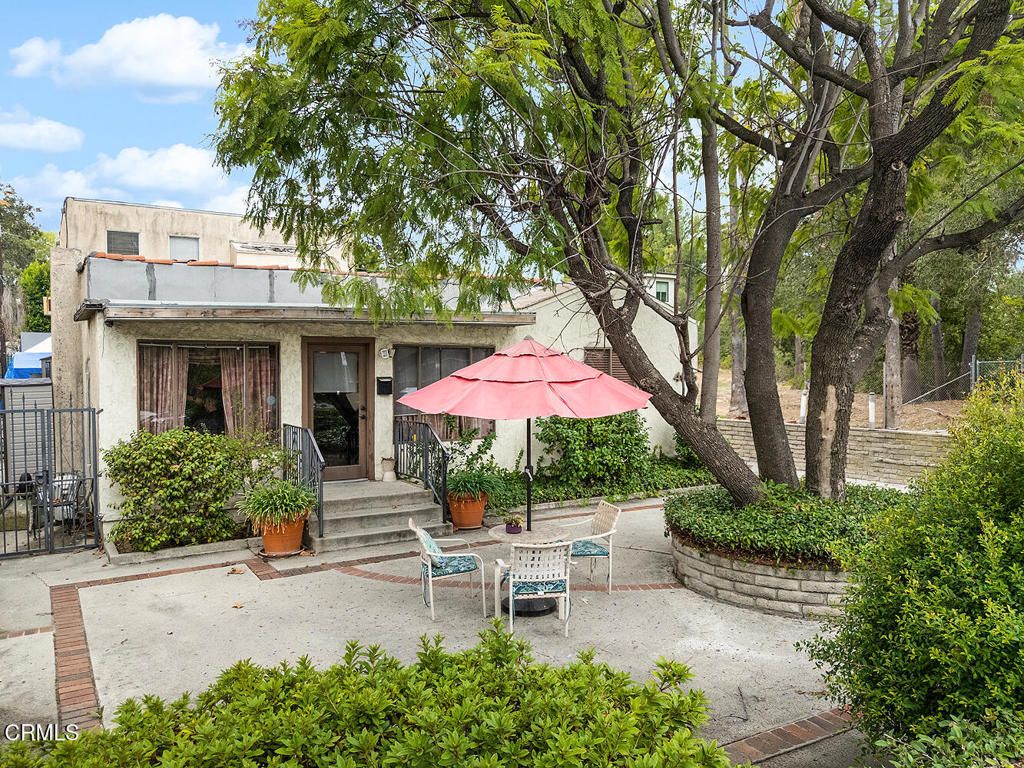 4615 Oakwood Avenue, La Canada Flintridge, CA 91011 — exterior