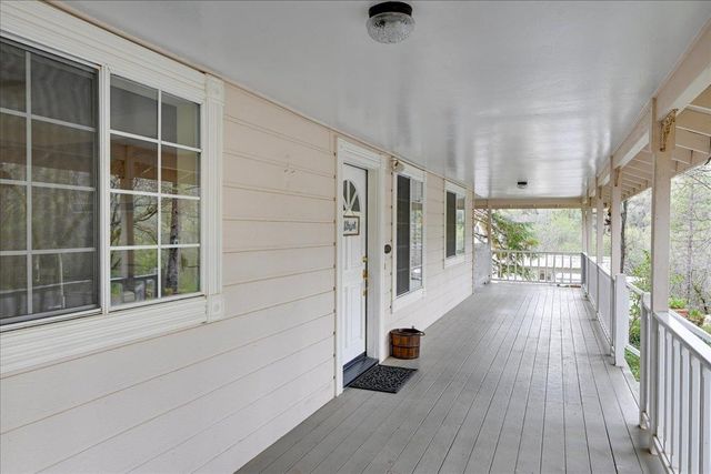 2125 Dream Pl, Auburn, CA 95602