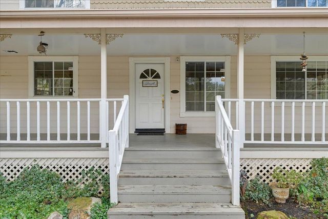 2125 Dream Pl, Auburn, CA 95602