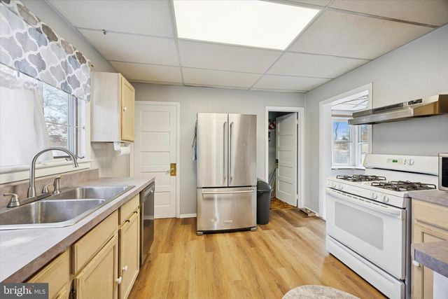 115 S FORKLANDING RD, Maple Shade, NJ 08052