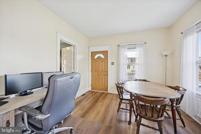 115 S FORKLANDING RD, Maple Shade, NJ 08052