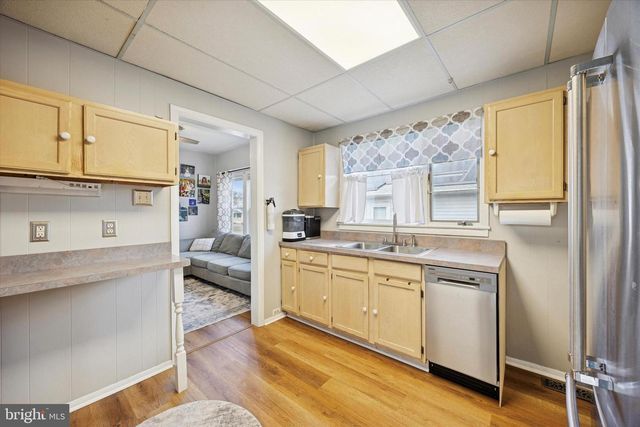 115 S FORKLANDING RD, Maple Shade, NJ 08052
