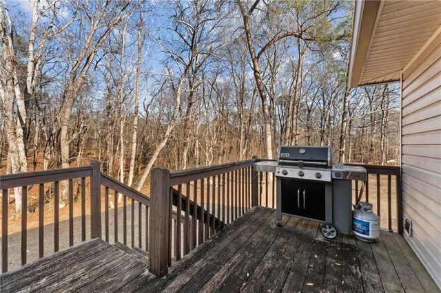 5804 Reinhardt College Parkway, Waleska, GA 30183