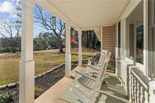 5804 Reinhardt College Parkway, Waleska, GA 30183