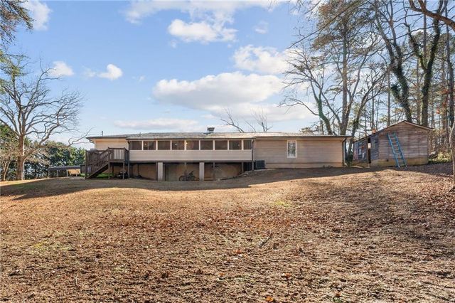 5804 Reinhardt College Parkway, Waleska, GA 30183