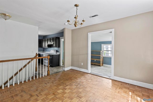 1302 Hillwood Drive, Guntersville, AL 35976