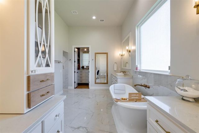 2418 NW 223rd Street, Edmond, OK 73025