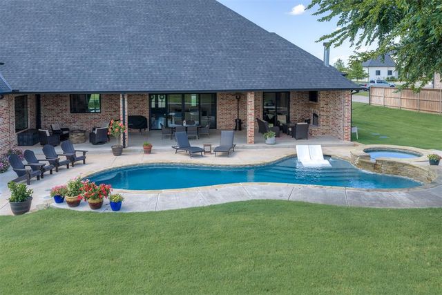 2418 NW 223rd Street, Edmond, OK 73025
