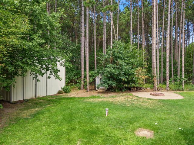 3089 320th Avenue NW, Cambridge, MN 55008