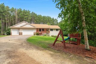 3089 320th Avenue NW, Cambridge, MN 55008
