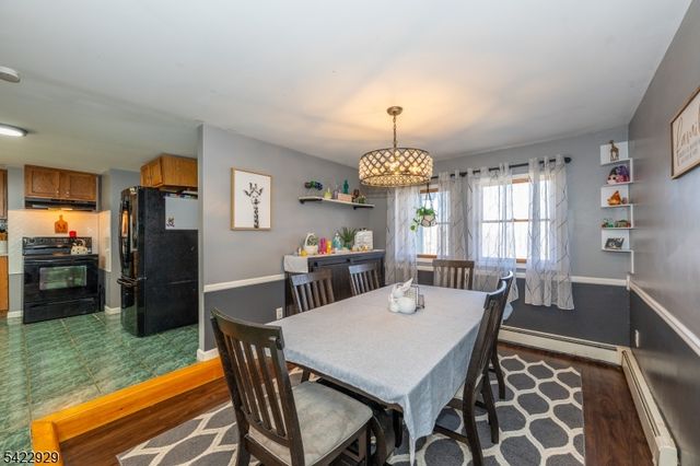 74 Scenic Dr, Vernon Twp., NJ 07419