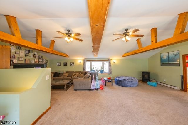 74 Scenic Dr, Vernon Twp., NJ 07419