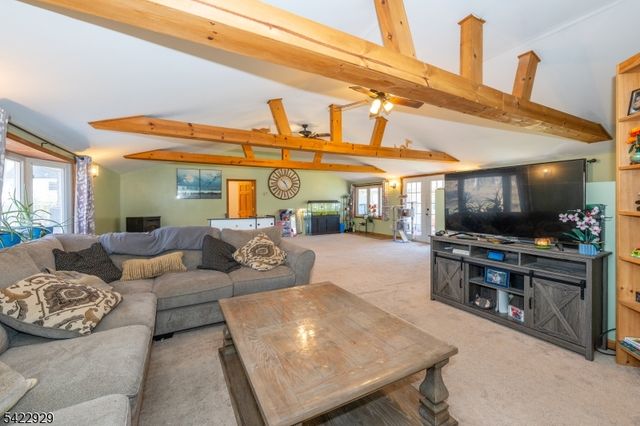 74 Scenic Dr, Vernon Twp., NJ 07419