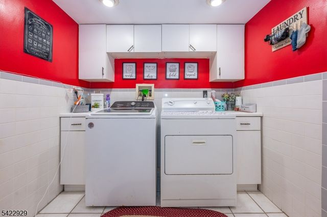 74 Scenic Dr, Vernon Twp., NJ 07419