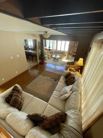 15592 720th Avenue, Albert Lea, MN 56007