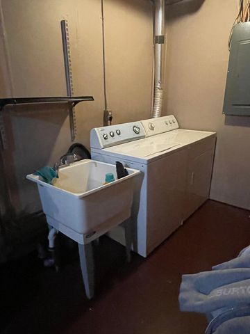 15592 720th Avenue, Albert Lea, MN 56007